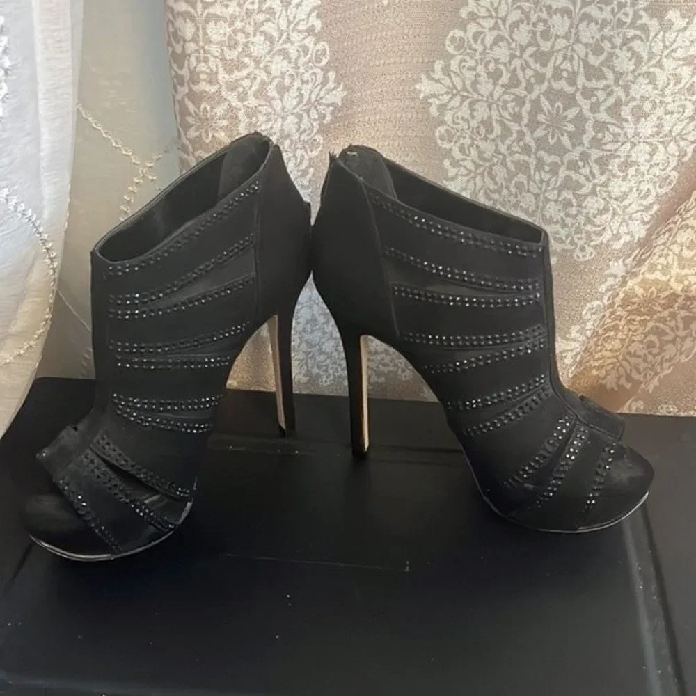 Aldo -p Platform Peep-Toe Heels Size 7.5